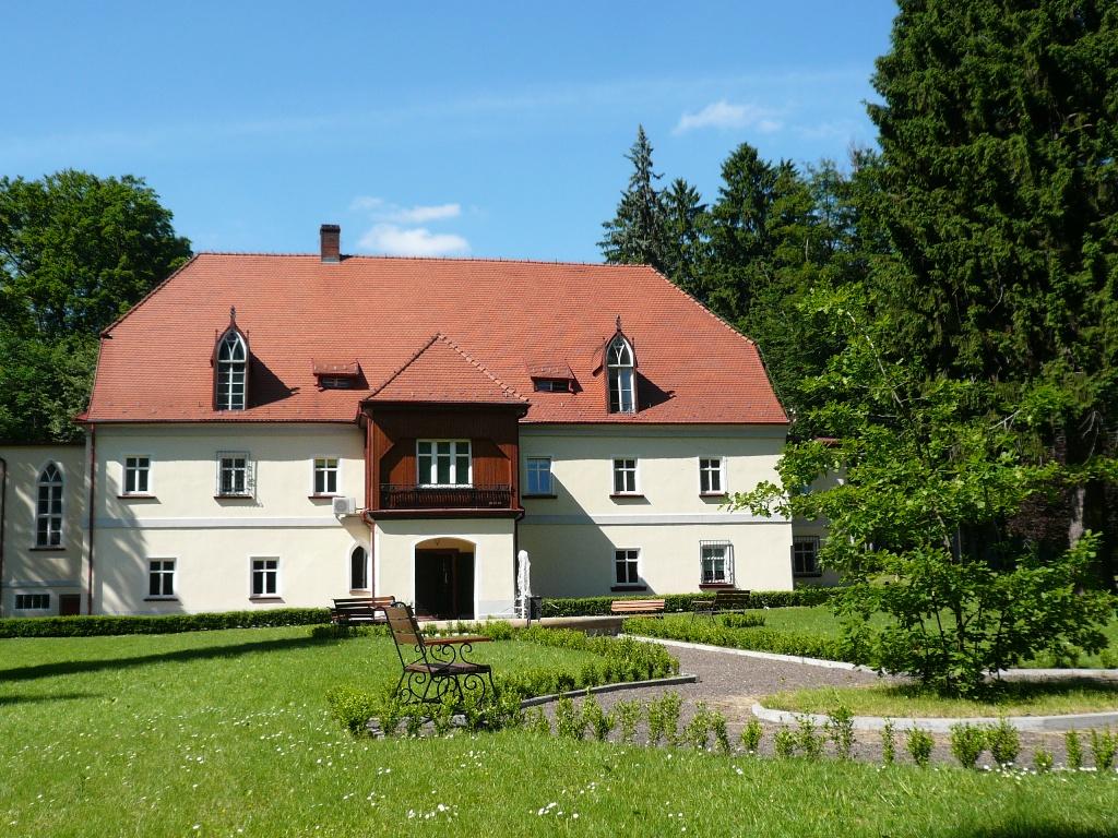 Siedziba Nadleśnictwo Jugów w Jugowie